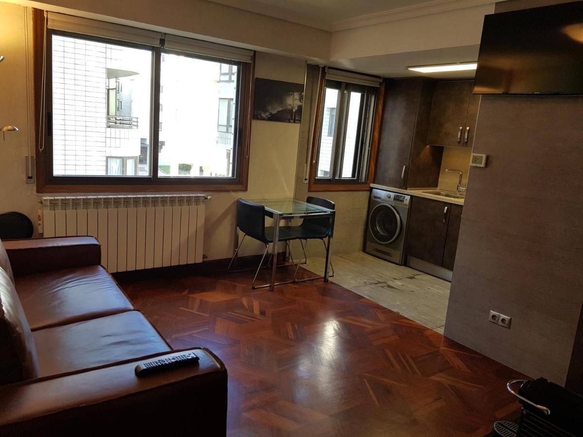 Apartamentos Zarautz Playa, Con Piscina Y Garaje Esterno foto