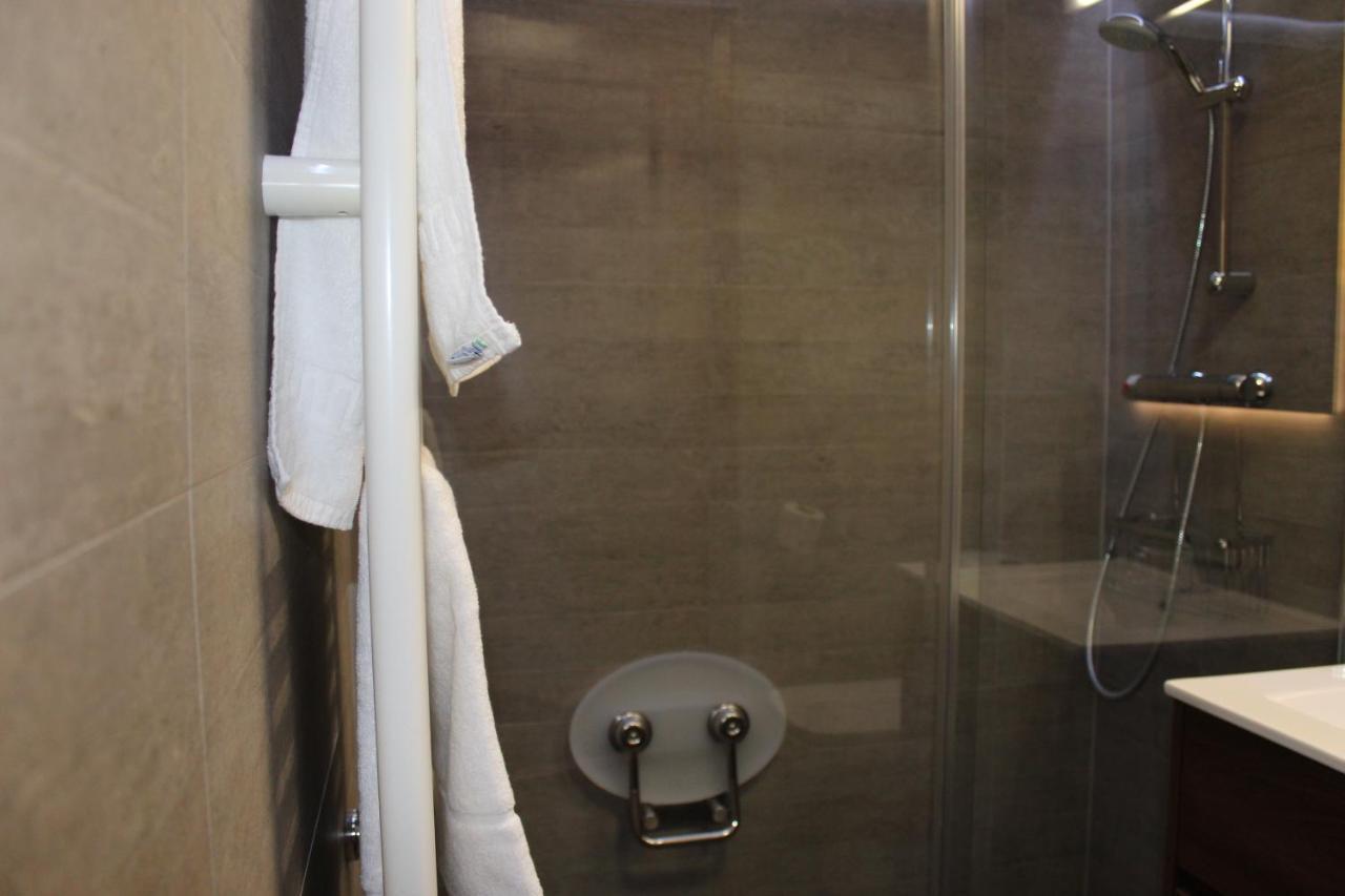 Apartamentos Zarautz Playa, Con Piscina Y Garaje Esterno foto