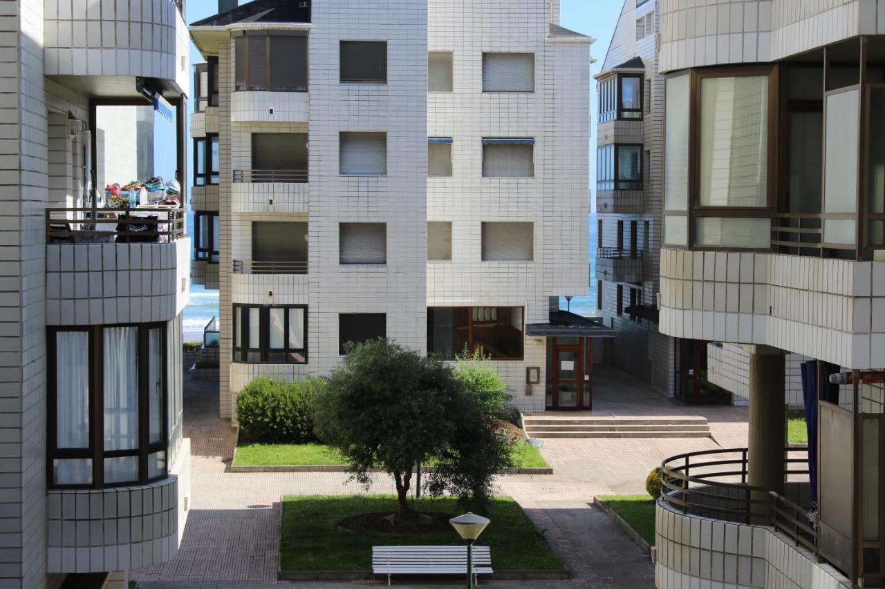 Apartamentos Zarautz Playa, Con Piscina Y Garaje Esterno foto